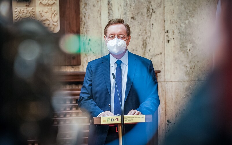 Arenberger oznámil vedlejší příjmy 30 milionů a 65 nemovitostí. Tedy daleko větší majetek, než udával dřív.