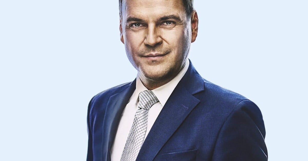 Macinka se pokusil vydírat prezidenta kvůli Turkovi. Pavel SMS zprávy zveřejnil