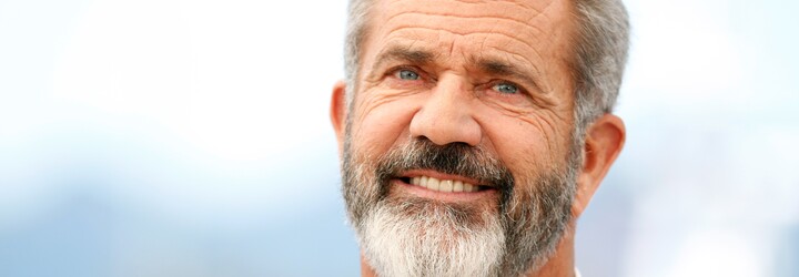 Mel Gibson nenáviděl Židy a bil svou ženu. Hollywood ho zavrhl, ale nakonec mu odpustil a Mel znovu natáčí oscarové filmy
