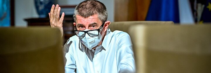 Babiš údajně hledá kompro na lídra Starostů. „Najděte něco na Rakušana,“ měl zadat svým lidem