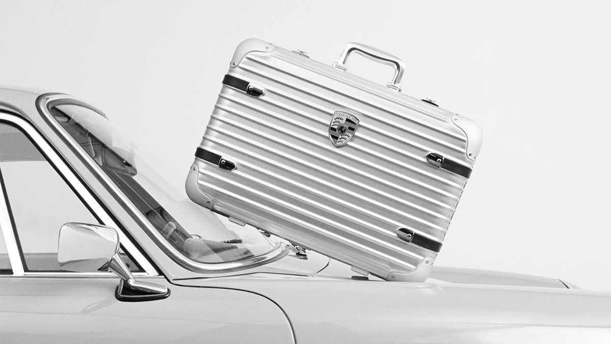Rimowa v spolupráci s Porsche predstvili spoločný model príručnej batožiny.
