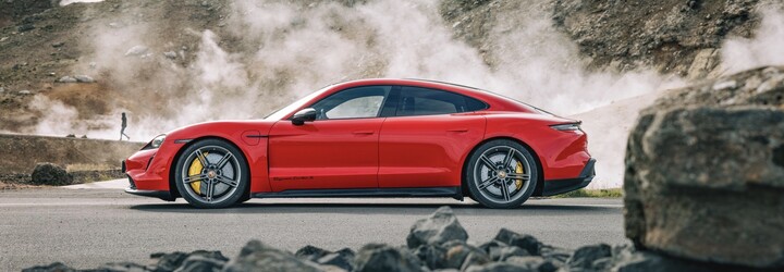 Kroutíš hlavou nad elektrickým Porsche? Taycan v prodejnosti předběhl nejen Panameru, ale už i slavné 911!