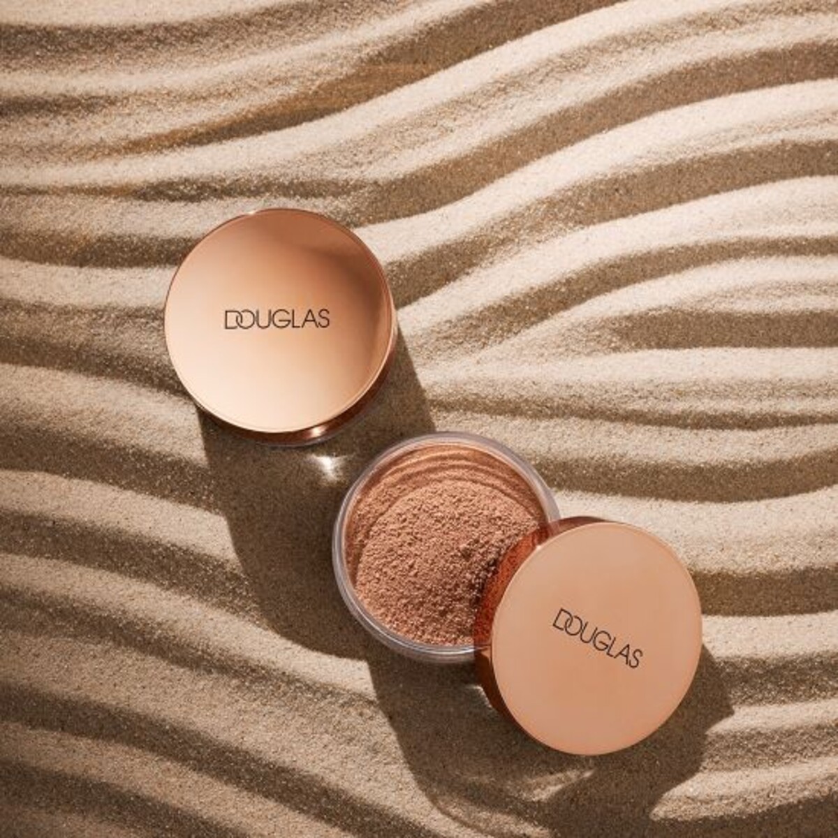 Douglas Collection Skin Augmenting Bronzing Hydra Powder Loose.