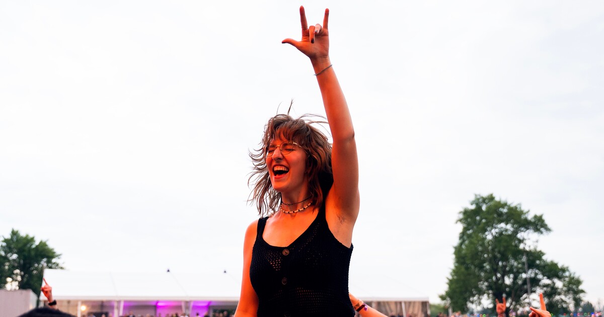 Fotoreport: Kontroverze i sázka na jistotu. Takový byl letošní ročník festivalu Rock for People