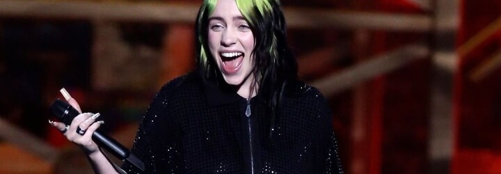 Lizzo jako obrovská čokoláda nebo Billie Eilish předstírající těhotenství. I tak vypadaly outfity na Brit Awards