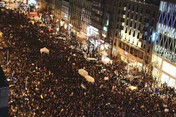 Oslavy Dne boje za svobodu a demokracii každoročně vylákají do ulic tisíce lidí. Kdy se konají?