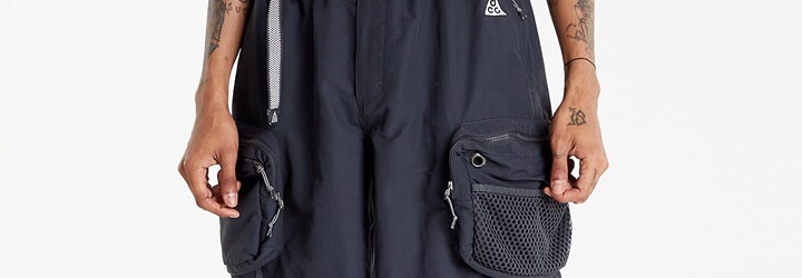 Kraťasy, které budeš chtít ve svém šatníku. Dopřej si kousky od značek Nike, Carhartt WIP či Pleasures