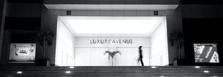 Luxusné kúsky ešte dostupnejšie. Spoločnosť Vestiaire Collective spúšťa spoluprácu so svetovými módnymi domami