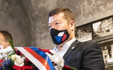 Facebook chce zrušit stránky Okamury a dalších členů SPD za porušování pravidel. Podle hnutí jde o útok na svobodu slova Facebook chce zrušit stránky Okamury a dalších členů SPD za porušování pravidel. Podle hnutí jde o útok na svobodu slova