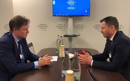 Facebook sľúbil pomoc Slovensku, tvrdí Eduard Heger. Premiér dohodol silnejšiu spoluprácu pri znižovaní dezinformácií