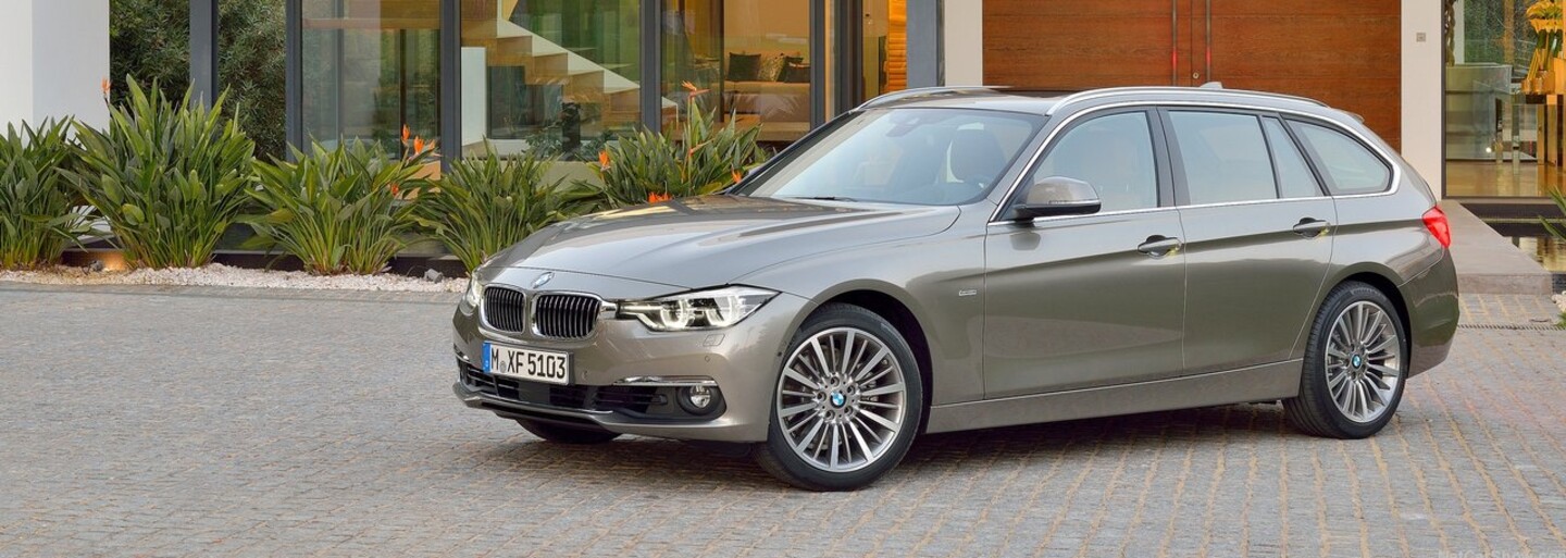 Faceliftované BMW řady 3 odhaleno. Velké optické změny nečekejte, tříválec nebo nové 340i ano