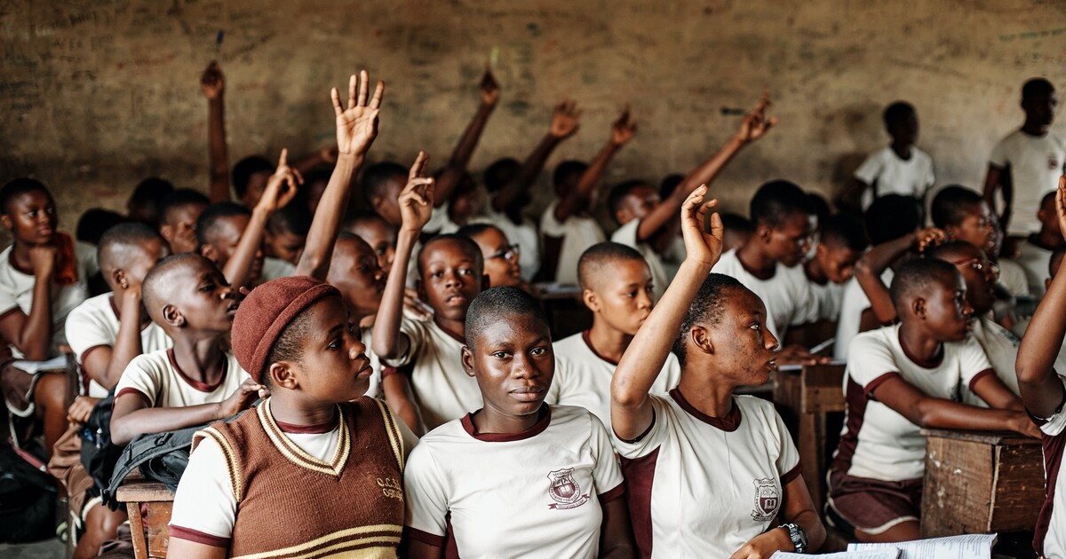 Odpadky jako školné? V Nigérii realita