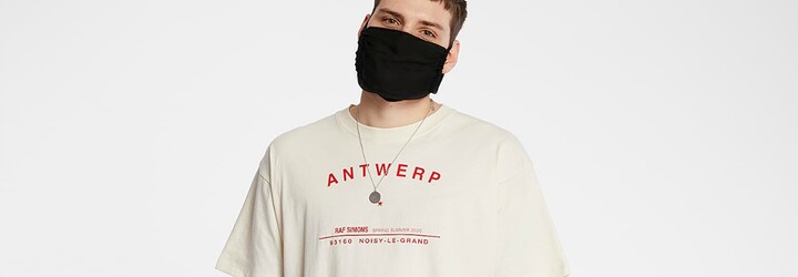 Kamenné prodejny jsou zavřené a do online světa se dostalo několik exkluzivních produktů. Které se vyplatí koupit?