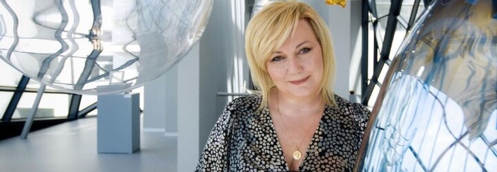 Prezentace Aleny Schillerové na Instagramu a Facebooku vyšla státní kasu skoro na 2 miliony korun