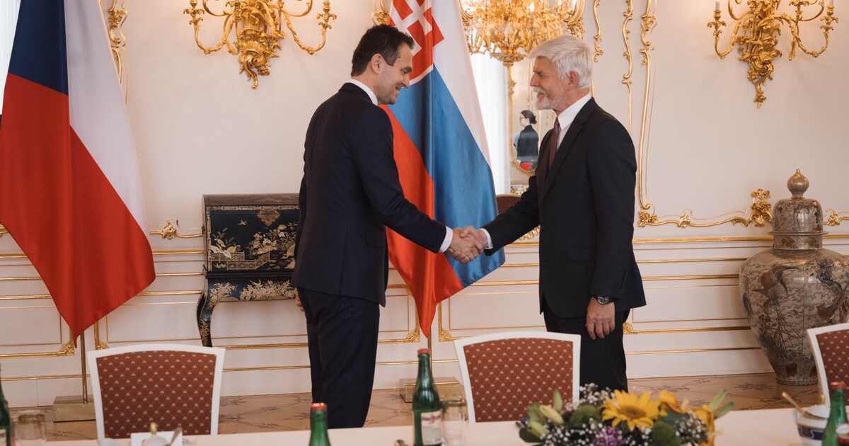 Prezident Petr Pavel a premiér Fiala přivítali v Praze slovenského premiéra. Jednali o obraně i o tom, jak společně ušetřit