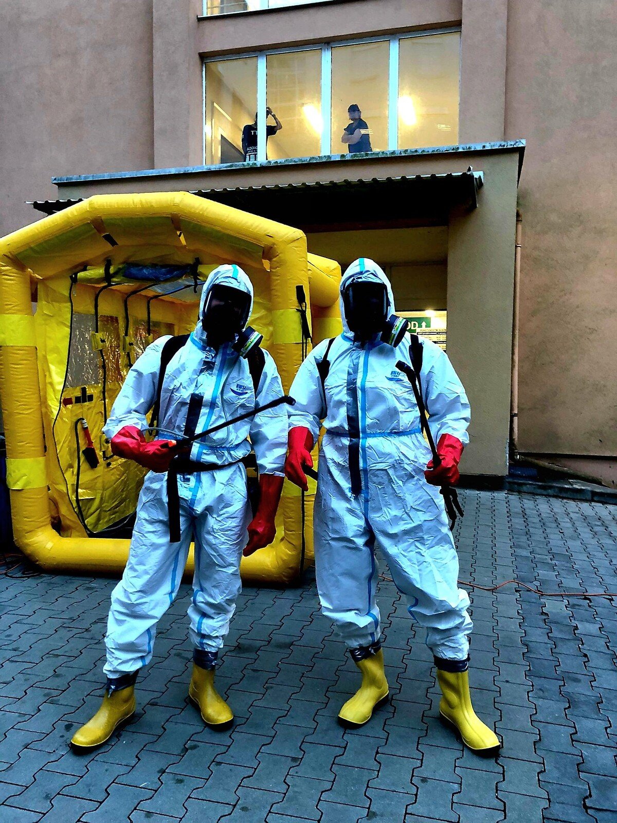 ebola, nemocnice, biohazard tým