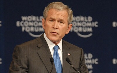 VIDEO: „Brutální a neoprávněná invaze do Iráku... tedy na Ukrajinu.“ George Bush se přeřekl při projevu.