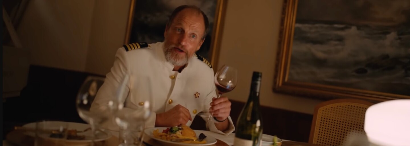 Film s Woodym Harrelsonem si v Cannes vysloužil osmiminutový potlesk vestoje. Diváci i kritici ho označují za favorita festivalu