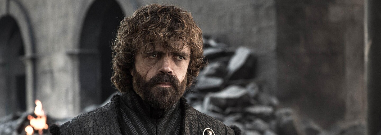 Finále Game of Thrones: Šílená královna Daenerys nastupuje k moci. Pokusí se ji Jon, Tyrion nebo Arya zabít?