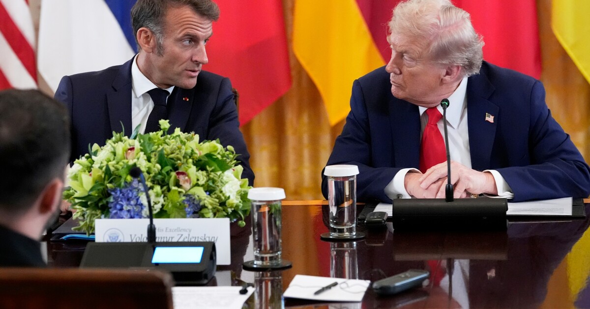 Až deset zemí chce vyslat své vojáky na Ukrajinu. USA zvažují leteckou podporu