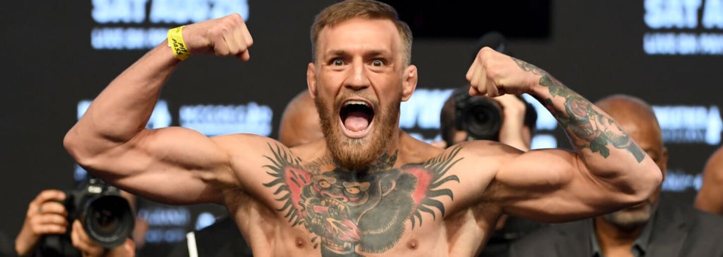 Floyd Mayweather se směje zranění Conora McGregora. Na Instagramu ukazuje postavičku se zlomenou nohou