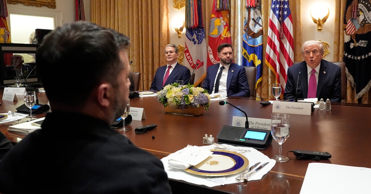 Trump po setkání se Zelenským: „Je čas zastavit zabíjení. Ať se dohodnou a oba se prohlásí za vítěze“