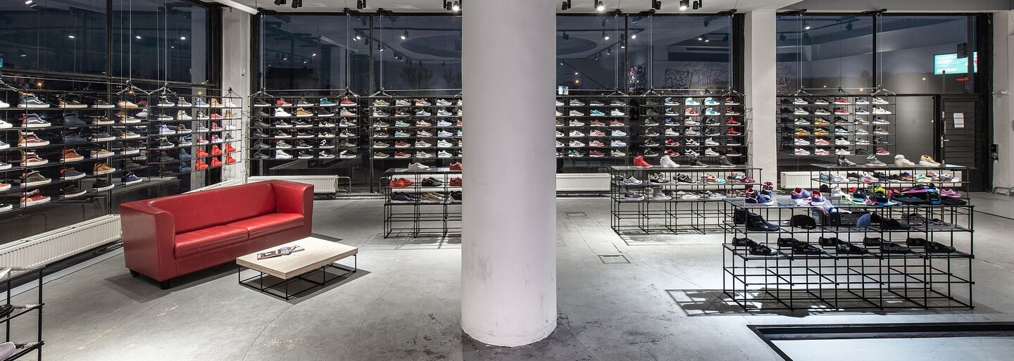 Footshop expanduje do Bratislavy a majiteľ Peter Hajduček to s budovaním sneaker komunity myslí vážne (Rozhovor)