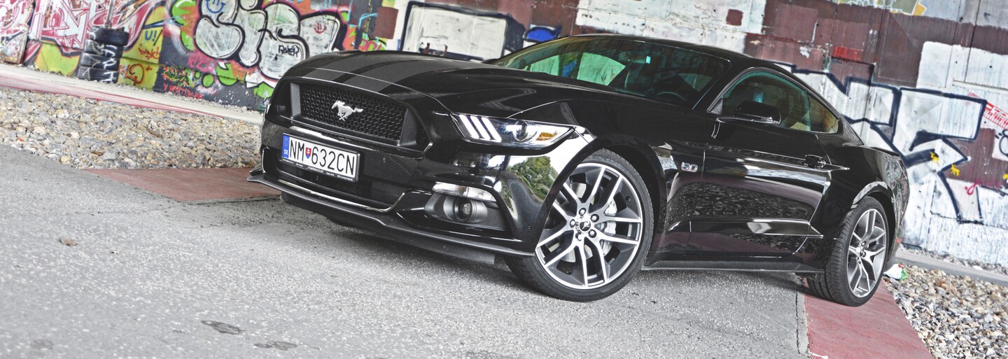 Ford Mustang GT: Americká kultura přichází po 50 letech do Evropy zamíchat karty (Test)