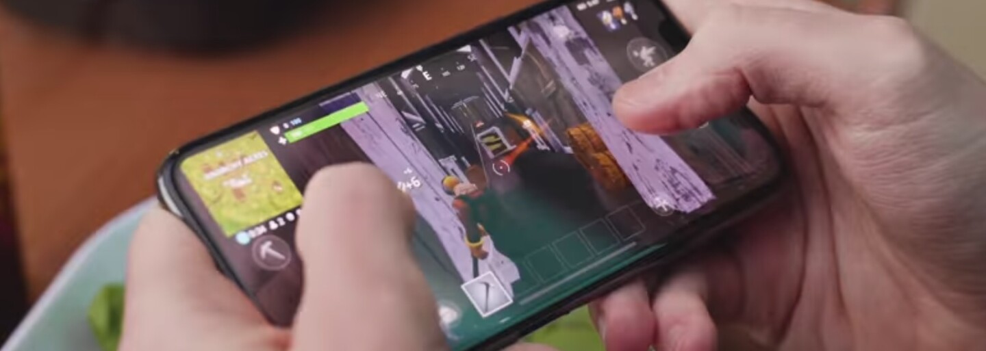 Fortnite na iOS si už môže zahrať každý. Hráči s Androidom si však budú musieť počkať ešte pár mesiacov