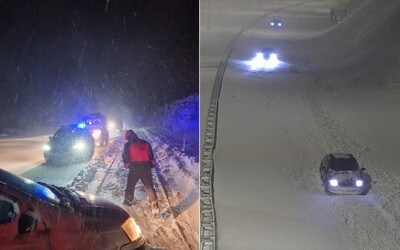 FOTO: Diaľnicu, po ktorej v lete tisícky Slovákov jazdia k moru, kompletne zasypal sneh. Chorvátsko paralyzovala snehová víchrica