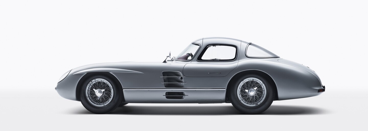 FOTO: Mercedes-Benz prodal nejdražší auto na světě, nový majitel za něj dal 142 milionů dolarů