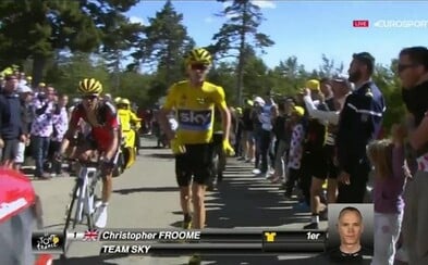 Froome prišiel o žltý dres. Po zrážke s motocyklom musel do cieľa utekať po vlastných! Froome prišiel o žltý dres. Po zrážke s motocyklom musel do cieľa utekať po vlastných!