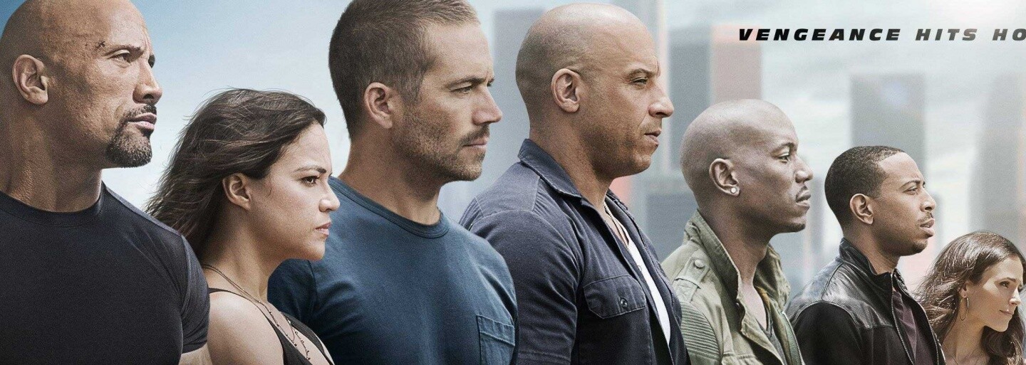Furious 7 na nových fotkách. Sleduj The Rocka a jeho súboj s Jasonom Stathamom