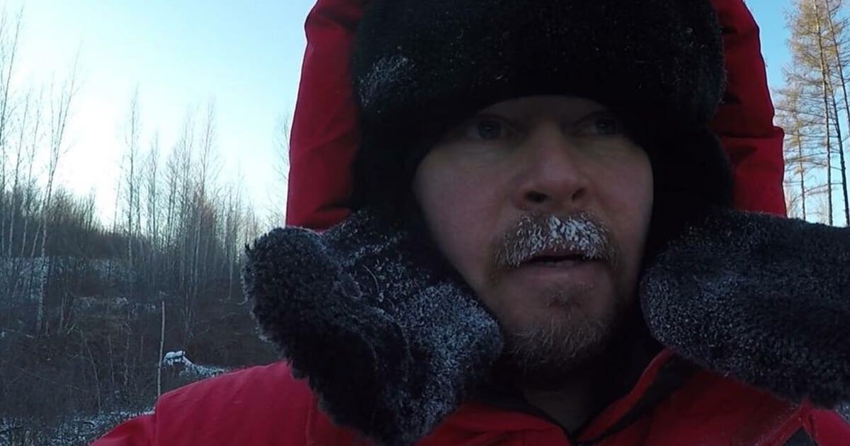 Po 27 letech na cestě je téměř doma. Brit se snaží pokořit světový rekord a přejít pěšky přes zeměkouli