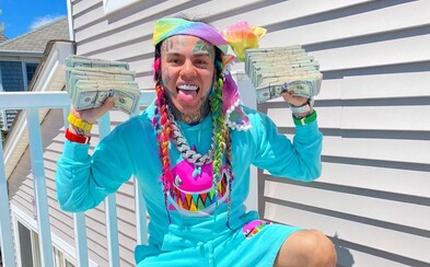 Gang, který Tekashi 6ix9ine udal, posílá děsivý vzkaz z vězení Gang, který Tekashi 6ix9ine udal, posílá děsivý vzkaz z vězení