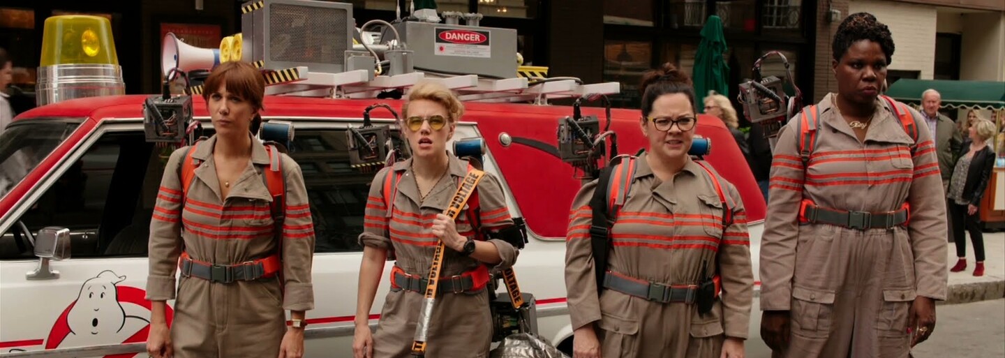 Ghostbusters sa v novom traileri pokúšajú o reparát. Bude z toho nakoniec vtipný reboot?