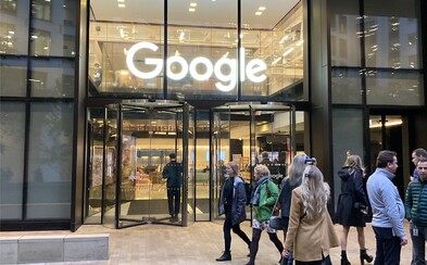 Google začne nabízet bankovní účty. K shromážděným datům přidá i informace o tvých penězích Google začne nabízet bankovní účty. K shromážděným datům přidá i informace o tvých penězích