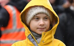 Greta Thunberg si myslí, že má koronavírus. Ostaňte doma, aj keď nepociťujete príznaky, prízvukuje