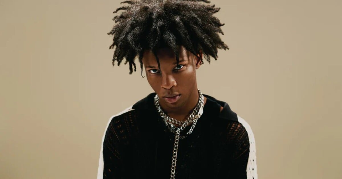 Zpěváka D4vd zatkli za vraždu teenagerky, jejíž tělo bylo nalezeno v jeho autě. Nebyla mu umožněna kauce