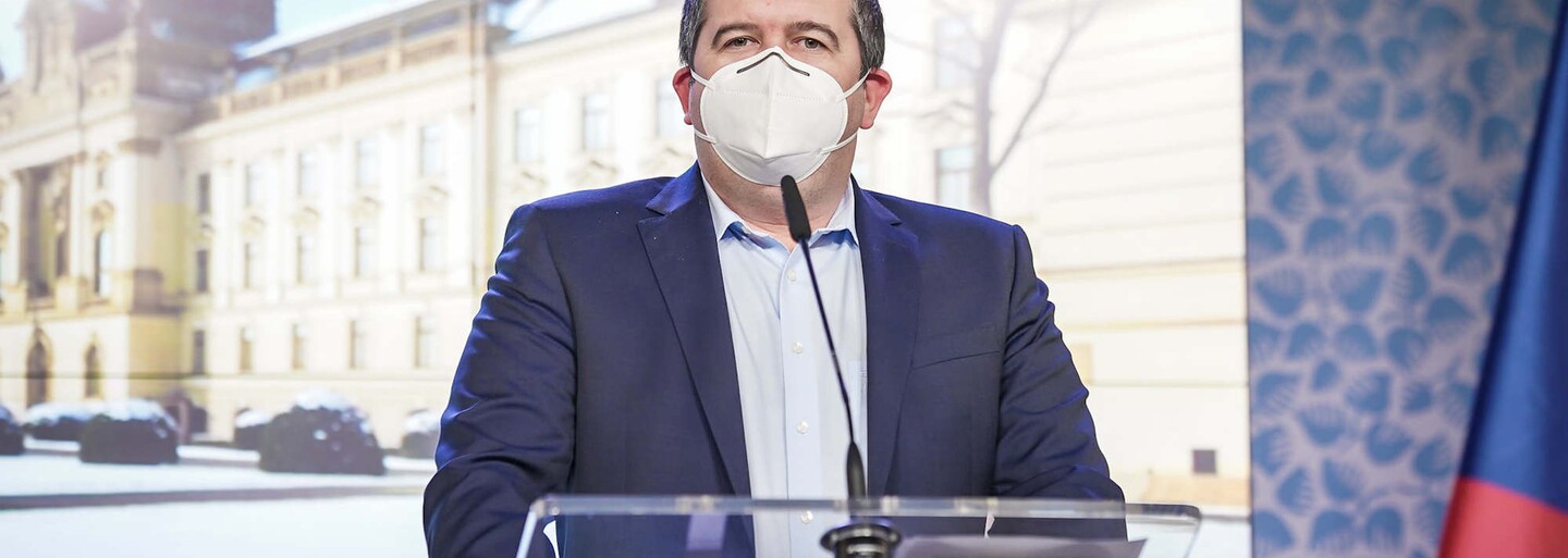 Hamáček v předvolební debatě zneužil jméno zesnulého politika. Jeho rodina se ohradila, poslanci chtějí omluvu