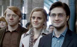 Harry Potter má údajne dostať ďalšie pokračovanie. Vo filme by sa mali ukázať všetci hlavní hrdinovia