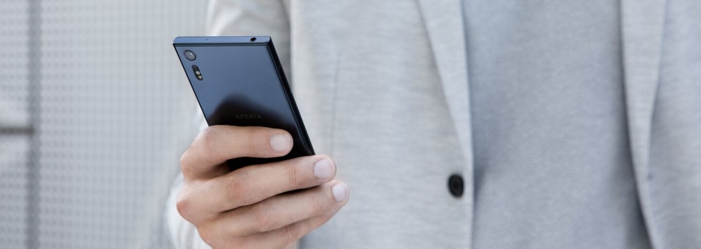 High-end smartfón Xperia XZ od Sony kombinuje prémiovú eleganciu, vysoký výkon a moderný hardvér
