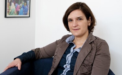 Historicky druhou ženou, ktorej sa podarilo získať Nobelovu cenu za ekonómiu, sa stala Esther Duflo Historicky druhou ženou, ktorej sa podarilo získať Nobelovu cenu za ekonómiu, sa stala Esther Duflo