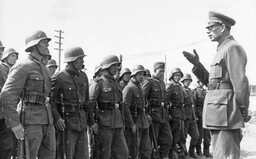 Historik David Svoboda: Vlasovci si pomník zaslouží, Novotný dává Rusku co proto