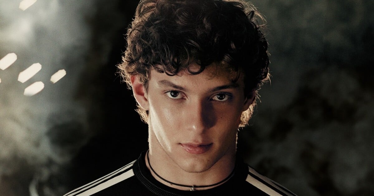 Z okruhu rovnou do šatníku. Takto vypadá nová kolekce Mercedes x Adidas Y-3 pro rok 2026