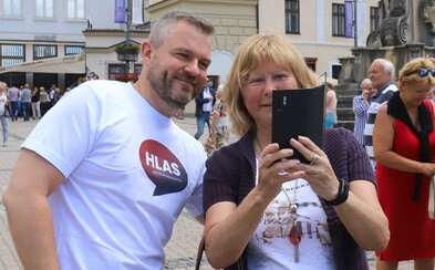 Hlas Petra Pellegriniho požiada o registráciu strany, vyzbieral takmer 100-tisíc podpisov Hlas Petra Pellegriniho požiada o registráciu strany, vyzbieral takmer 100-tisíc podpisov