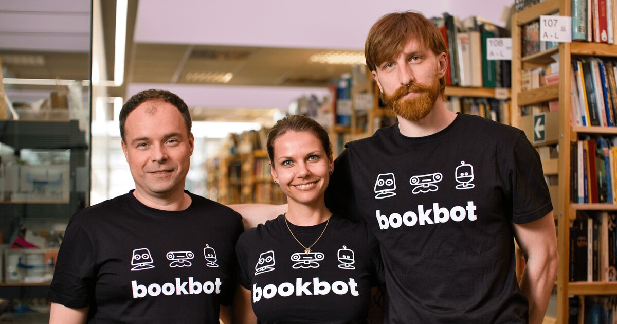 Česko versus Knihobot. Desítky lidí na sociálních sítích obvinily oblíbenou firmu z neférového jednání