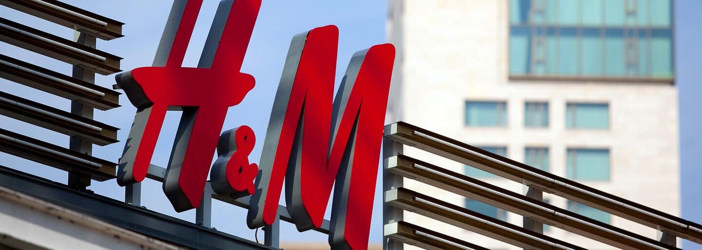 H&M investuje 1 milión € na recyklovanie oblečenia a pomôcť môžeš aj ty!