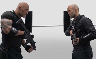 Hobbs a Shaw ti ve finálním traileru pro šílené Rychle a zběsile totálně odpálí mozek Hobbs a Shaw ti ve finálním traileru pro šílené Rychle a zběsile totálně odpálí mozek