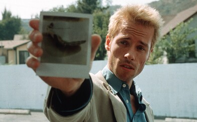 Hollywood sa pokúša o filmovú samovraždu - Nolanove brilantné Memento dostane remake Hollywood sa pokúša o filmovú samovraždu - Nolanove brilantné Memento dostane remake